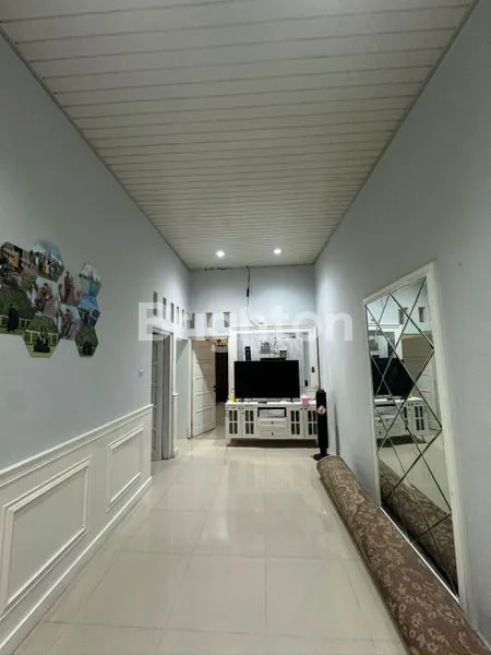 image DIJUAL RUMAH FULL FURNISHED SIAP HUNI (3)
