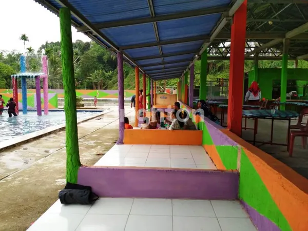 image DIJUAL TANAH DAN BANGUNAN STRATEGIS DI JL TUGU NAMORAMBE, MEDAN (3)