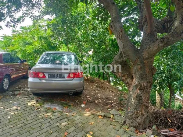 image TANAH LOKASI STRATEGIS, TENGAH KOTA DI MANYARAN (3)