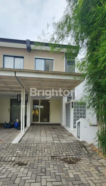 image RUMAH SIAP HUNI 1M AN ROYAL RESIDENCE FULL FURNISH INTERIOR CANTIK DEKAT WISATA BUKIT MAS, DIAN ISTANA, GRAHA FAMILY, CITRALAND (1)