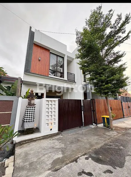 image RUMALH MINIMALIS 2 LANTAI DI RENON (1)