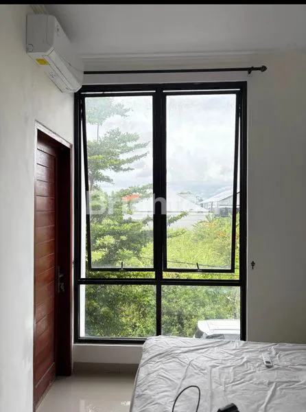 image RUMALH MINIMALIS 2 LANTAI DI RENON (8)