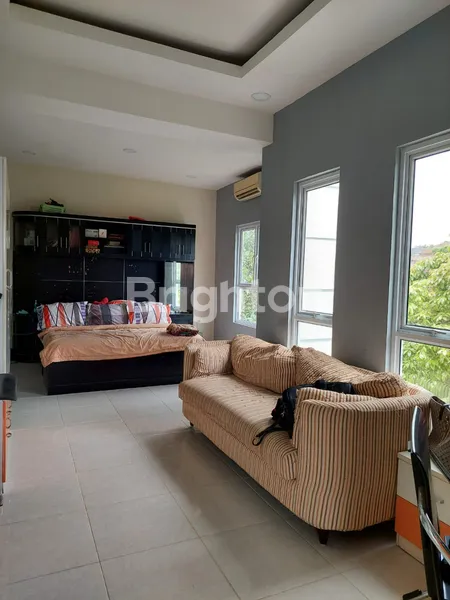 image JARANG ADA,RUMAH BAGUS, 3LANTAI, HOEK, SUDAH RENOV, BANYAK KAMAR DI KELAPA GADING,JAKARTA UTARA HANYA 3MAN (2)