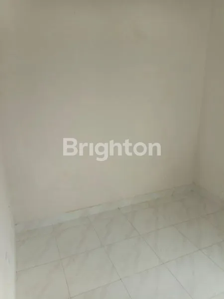 image RUMAH BARU GRESS DI PARAMOUNT PETALS CURUG TANGERANG (3)