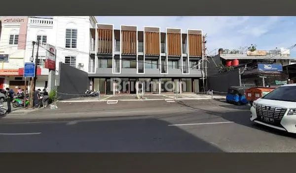 image INVESTASI RUKO TEBET, LOKASI RAMAI, HGB 2038 (5)