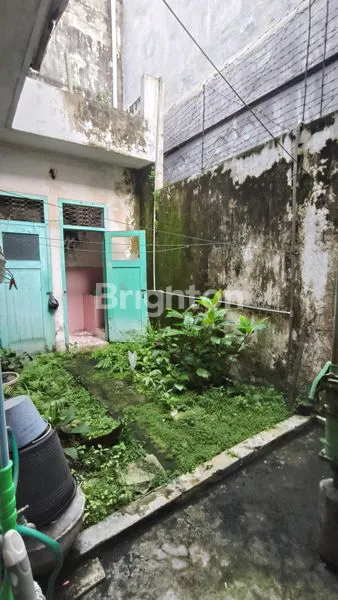 image RUKO DAN RUMAH  STRATEGIS DI PARE KEDIRI – JALAN MASTRIP (4)