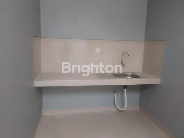 image SERAMBI JAKARTA RUMAH 2 LANTAI HARGA 1,2M  (3)