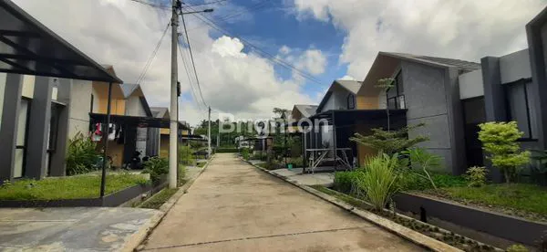 image RUMAH BARU ASRI DI GRAND TENJO RESIDENCE, BOGOR (7)