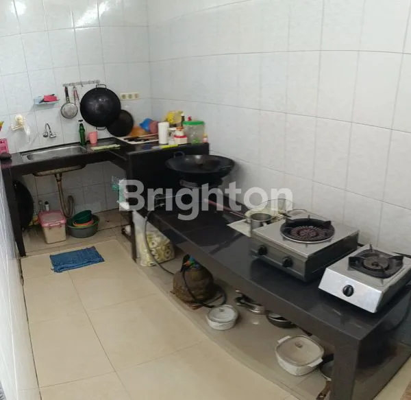 image RUKO 2,5 LANTAI DI KAWASAN KULINER SUTOMO (7)