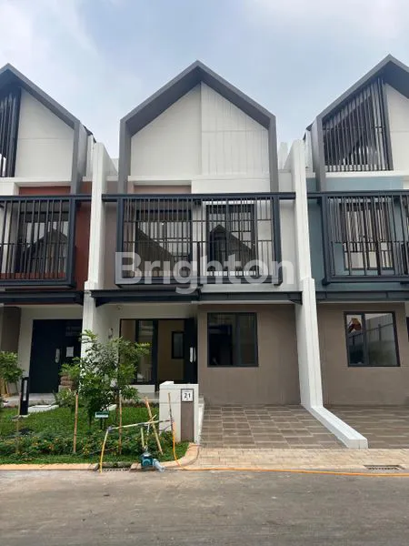 image RUMAH SIAP HUNI DI GADING SERPONG, CLUSTER LEONORA, 2 LANTAI TANGERANG (1)