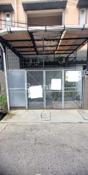 image RUMAH SEWA JELAMBAR (1)