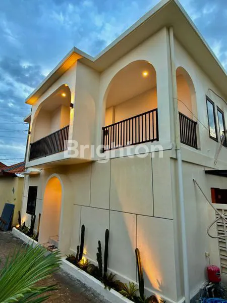 image RUMAH BARU 3 KAMAR TIDUR DI SANUR KAUH (1)