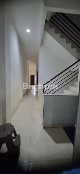 image RUMAH SEWA JELAMBAR 4 LANTAI (7)