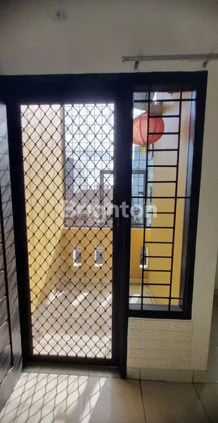 image RUMAH SEWA JELAMBAR 4 LANTAI (8)