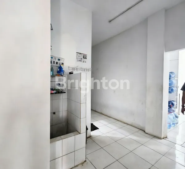 image RUKO 2 PINTU, 3 LANTAI, LOKASI RAMAI KEDAMAIAN (4)