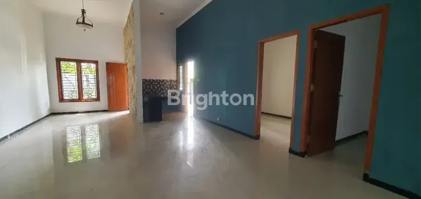 image RUMAH RUNGKUT TERAWAT SIAP HUNI DEKAT MERR UPN (2)