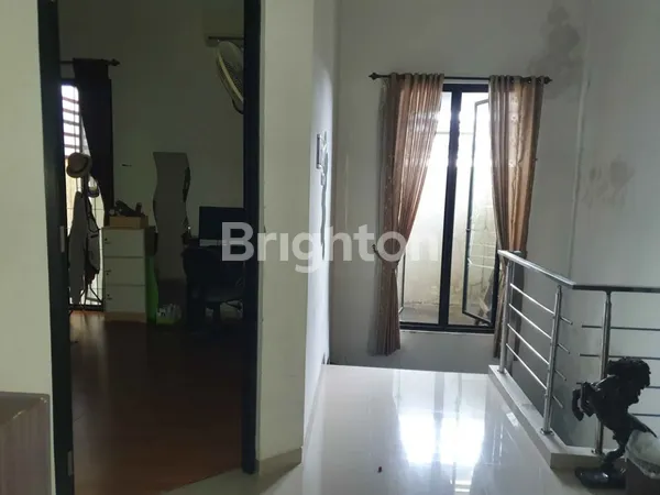 image RUNGKUT MINIMALIS BAGUS SIAP HUNI DEKAT MERR (8)