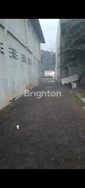 image GUDANG 2 LANTAI  SIAP PAKAI PINGGIR JALAN , BOJONG SARI DEPOK (5)