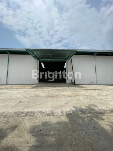 image *DIJUAL & DISEWAKAN GUDANG  LUAS TANAH 5730M2 DGN LUAS BANGUNAN 3000M2 DI CURUG, TANGERANG..*\N(KODE RMRG 2896)\N (4)