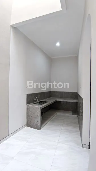 image RUMAH NEW MINIMALIS KLAMPIS ANOM - WISMA MUKTI DEKAT MERR / SEMOLOWARU / KERTAJAYA (4)