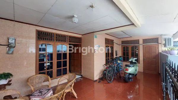 image RUMAH DIJUAL PADEMANGAN (4)
