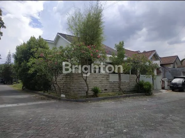 image RUMAH HOOK SIAP HUNI DI PONDOK MUTIARA, LT 179M² (7)