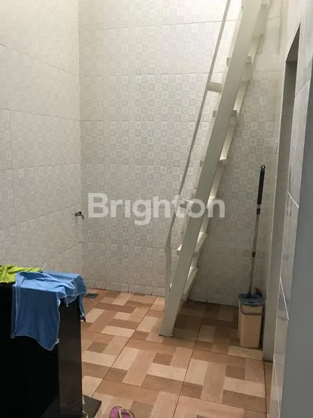 image RUMAH HOOK SIAP HUNI DI PONDOK MUTIARA, LT 179M² (8)