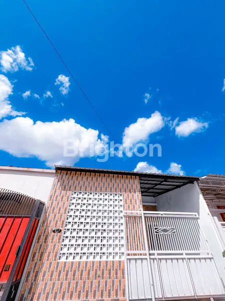 image RUMAH DIJUAL LOKASI STRATEGIS DEKAT KOTA TULUNGAGUNG (2)