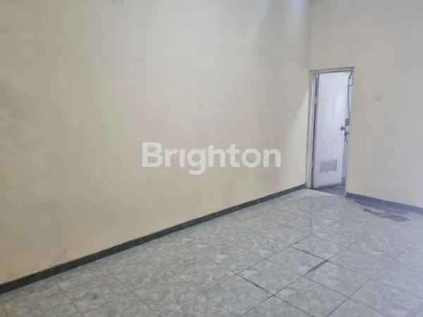 image RUMAH 1½ LANTAI LT 145M² DI GRIYA HARAPAN PERMAI, SIAP HUNI (5)