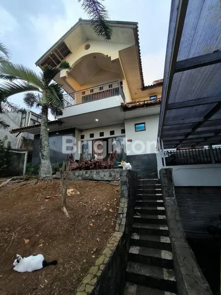 image HUNIAN NYAMAN & LINGKUNGAN TENANG+FULL FURNISHED DEKAT FASILITAS PENDIDIKAN (1)