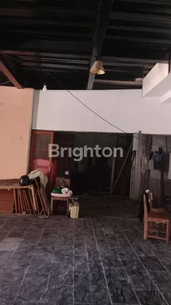 image RUMAH SEKALIGUS RUKO SUPER BESAR LANTAI 2 DI JANTUNG KUTA LOKASI STRATEGIS (8)