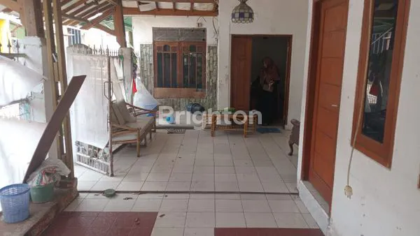 image RUMAH LUAS POSISI HOOK DI BUKIT ASRI CIOMAS INDAH (4)