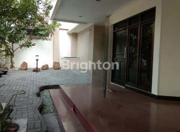 image RUMAH 2 LANTAI FURNISHED DHAMAHUSADA INDAH  (5)