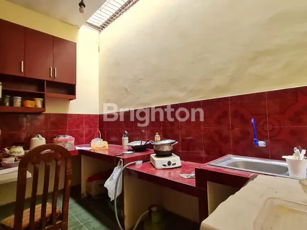 image RUMAH DIJUAL 2 LANTAI DAERAH SAWOJAJAR COCOK UNTUK USAHA KOST2AN, ASRAMA ATAU HOMESTAY (6)