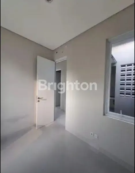 image RUMAH HOEK PARAMOUNT PETAL, LT 96 LB 51, 3 KT (4)