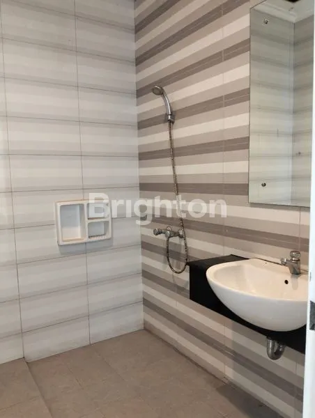 image RUMAH MEWAH 2 LANTAI DI SUMMARECON BEKASI, LT 280M² (6)