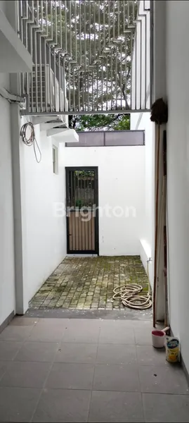 image RUMAH BAGUS SIAP HUNI DI RESIDENCE ONE BSD SERPONG UTARA  (6)