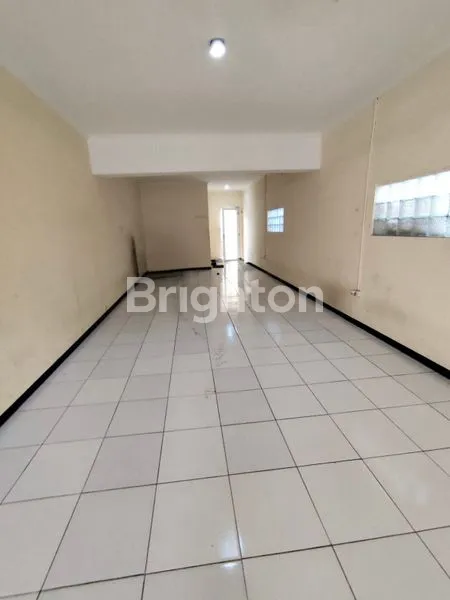 image RUKO 2 LANTAI DI LOKASI RAMAI (4)