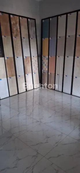 image RUMAH 2 LANTAI DI PARUNG PANJANG, 5 KT, LT/LB 248 M² (5)
