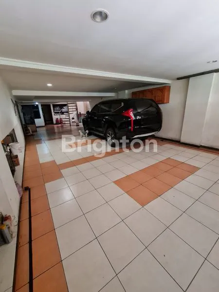 image ARTISTIK!! LANGKA... RUMAH SPLIT DI BOULEVARD PREMIUM SUTOREJO SELANGKAH KE RAYA MULYOSARI PAKUWON CITY DHARMAHUSADA INDAH KERTAJAYA INDAH ITS UNAIR (7)
