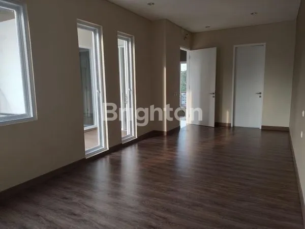 image RUMAH 2 LANTAI LT 138M² DI PASAR MINGGU, SIAP HUNI (3)