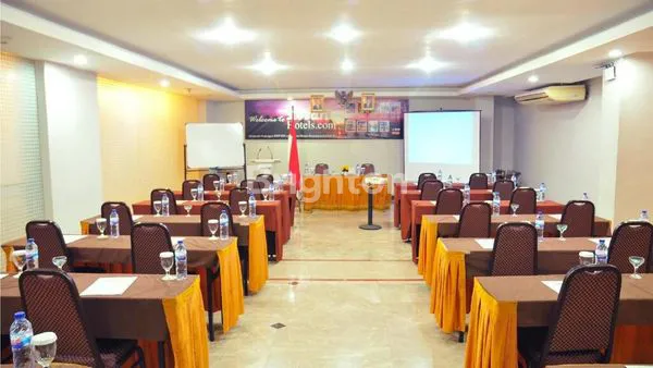 image HOTEL STRATEGIS CIDENG, 102 KAMAR, FULLY-FURNISHED (6)