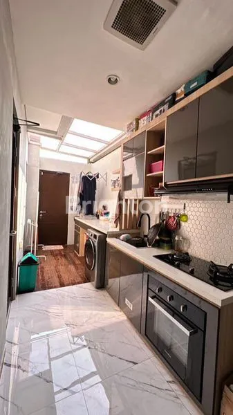 image RUMAH HOOK CANTIK DI SUMMERECON EMERALD KARAWANG (7)