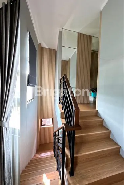 image RUMAH HOOK CANTIK DI SUMMERECON EMERALD KARAWANG (6)