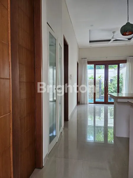 image RUMAH MINIMALIS SIAP HUNI DI DENPASAR BARAT, LT 107M² (2)