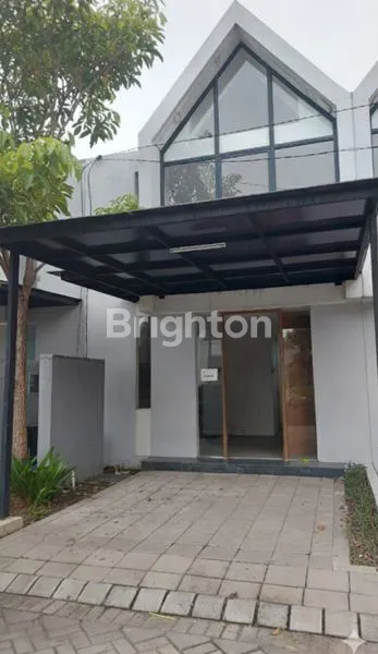 image JUAL RUGI, RUMAH 2 LANTAI DI ROYAL RESIDENCE 2 SURABAYA  (1)