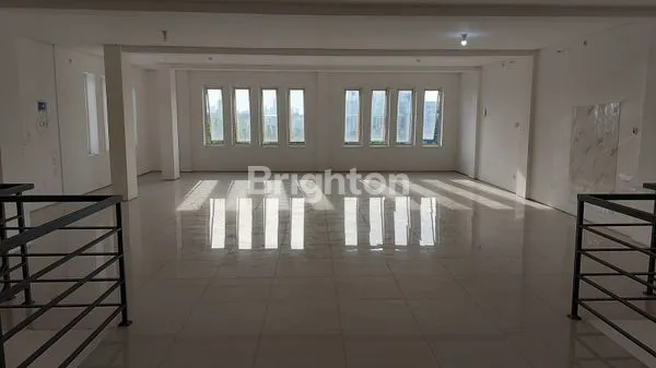 image RUKO RAYA MERR 4 LANTAI DAN 3 JEJER LOKASI STRATEGIS (3)