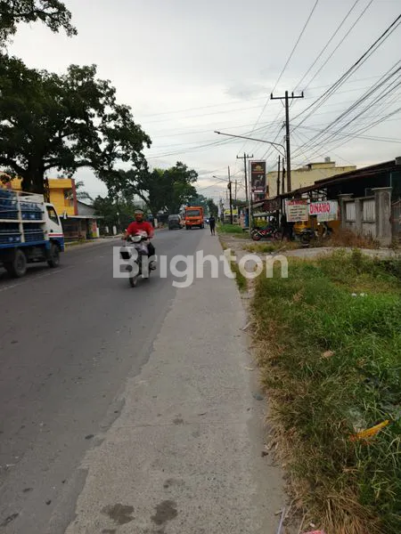 image RUKO DI PINGGIR JALAN LINTAS BINJAI STABAT DI LINGKUNGAN STRATEGIS UTK USAHA / BUAT KANTOR  (2)