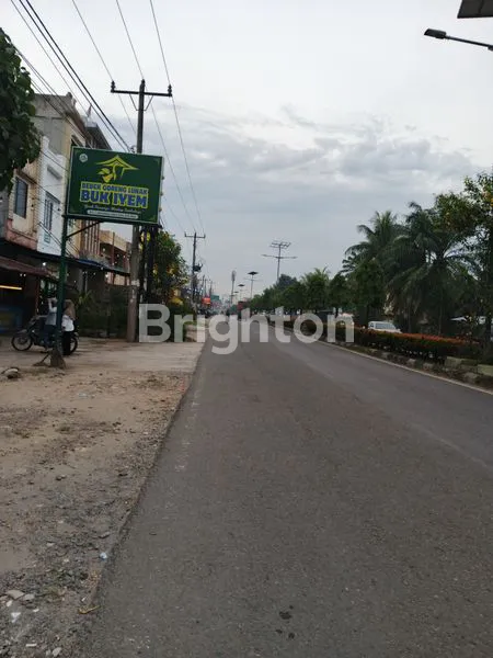image RUKO DI PINGGIR JALAN LINTAS BINJAI STABAT DI LINGKUNGAN STRATEGIS UTK USAHA / BUAT KANTOR  (3)