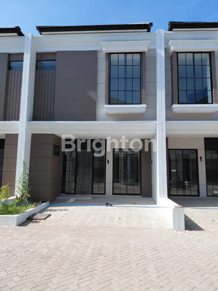 image RUMAH REGENCY ONE (1)